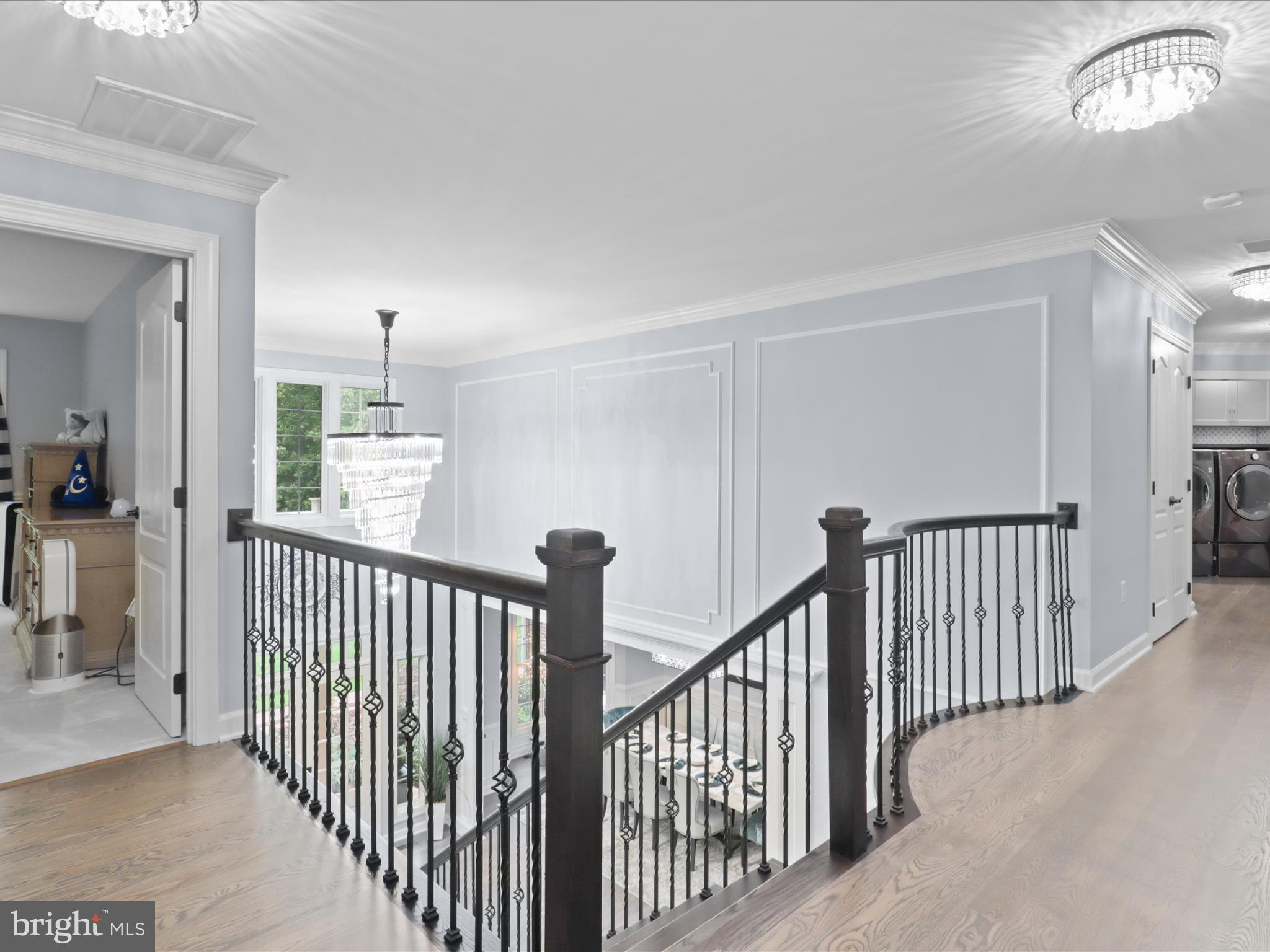 ESTATES AT ROSELAND - Residential