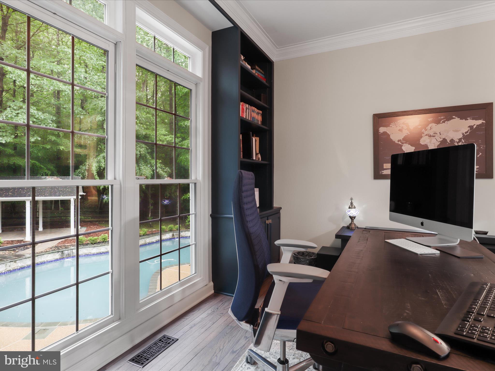 ESTATES AT ROSELAND - Residential