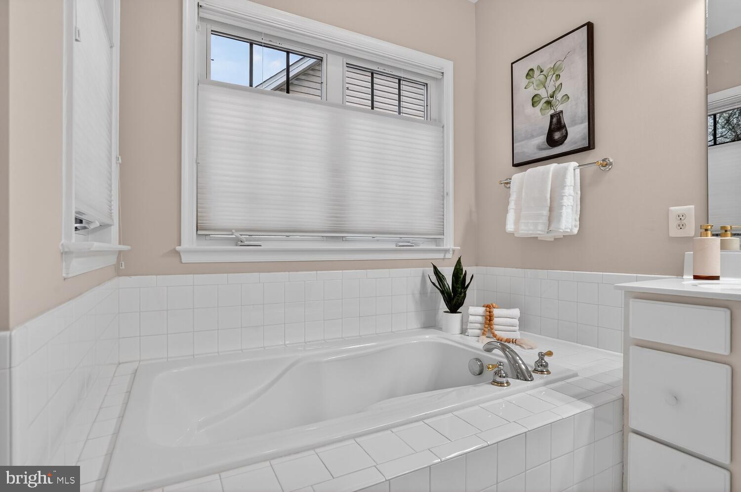 BRAEMAR - Residential