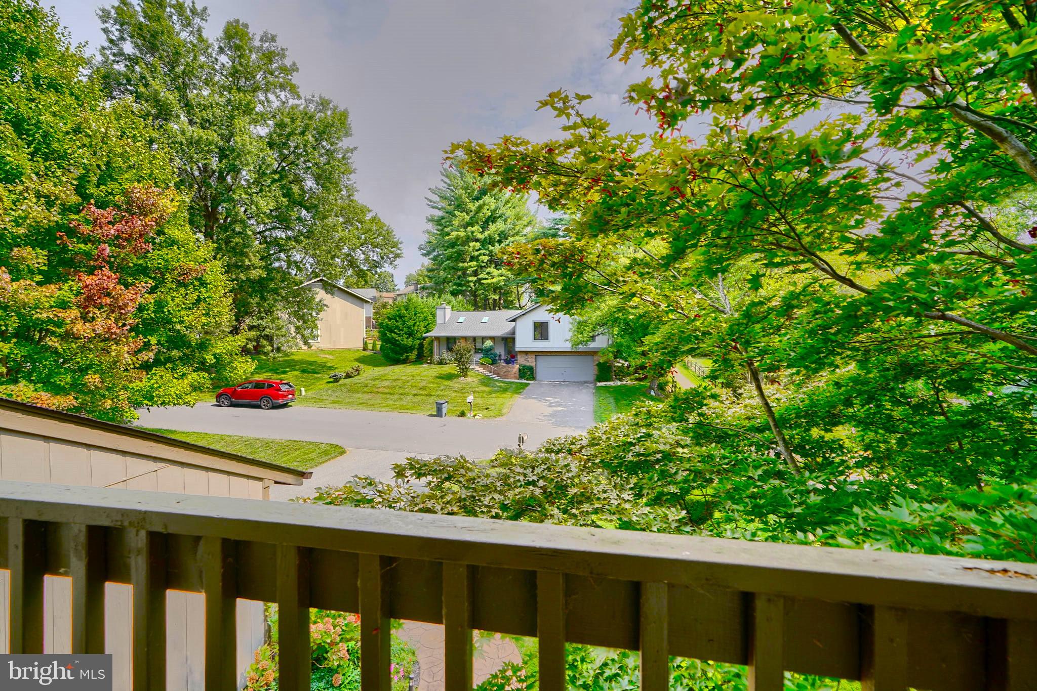 THE POINTS - Residential