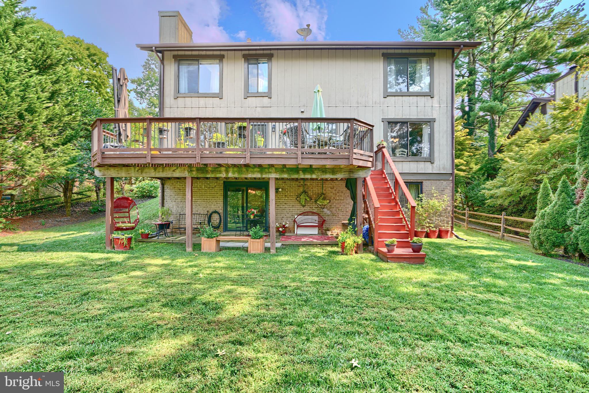 THE POINTS - Residential