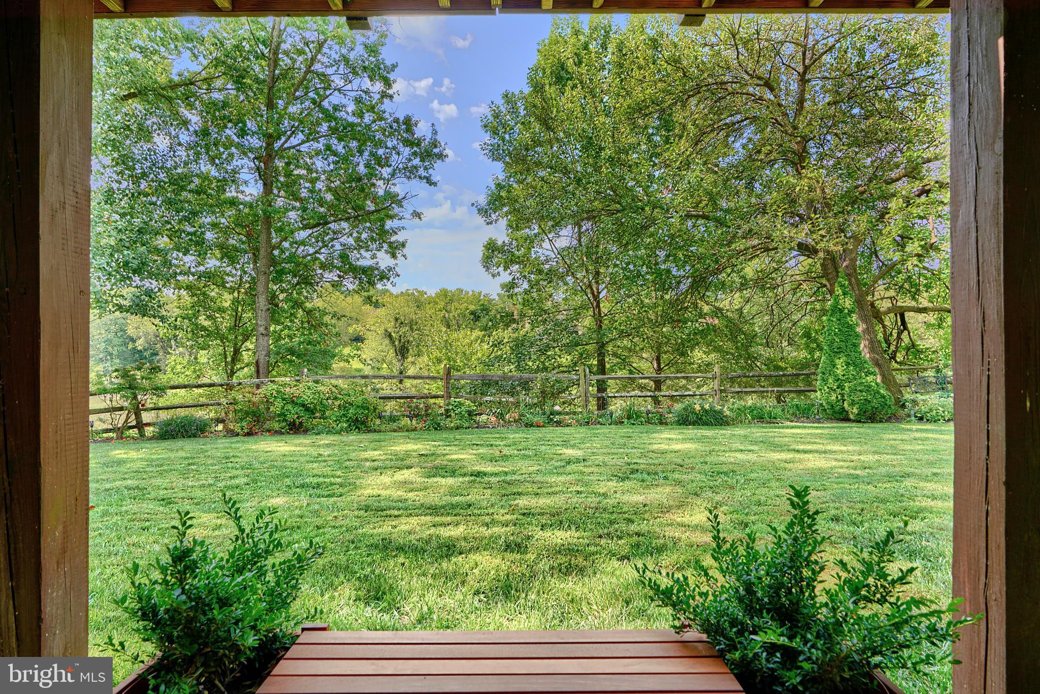 THE POINTS - Residential