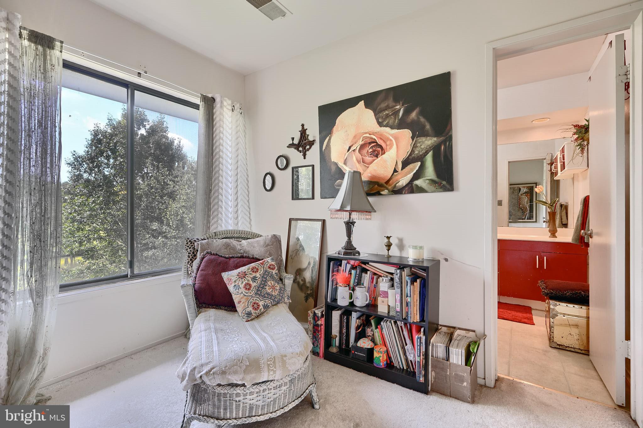 THE POINTS - Residential