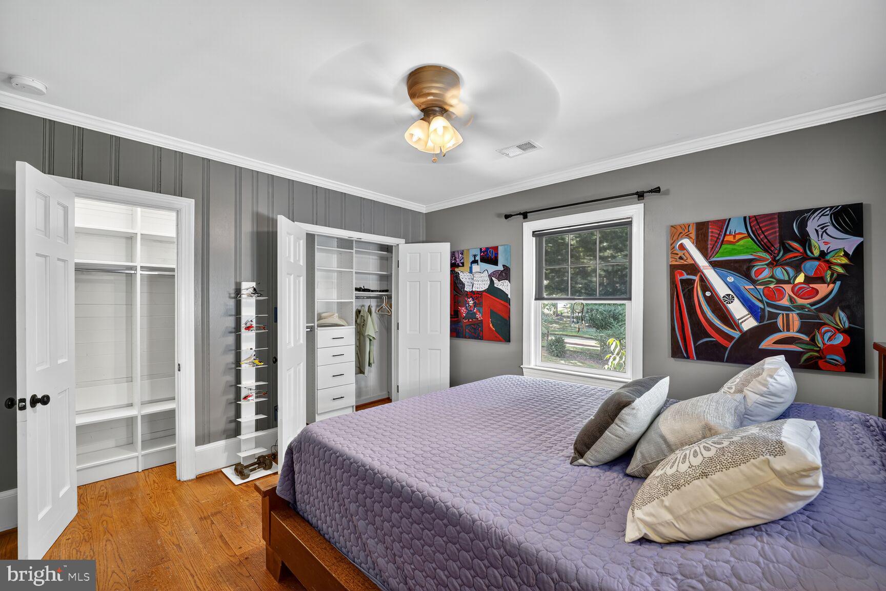 OAKTON - Residential