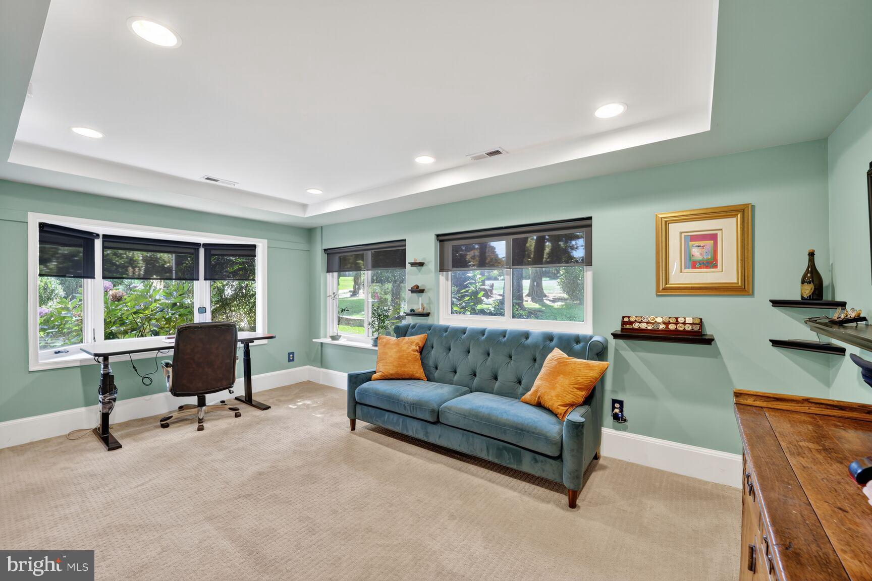 OAKTON - Residential