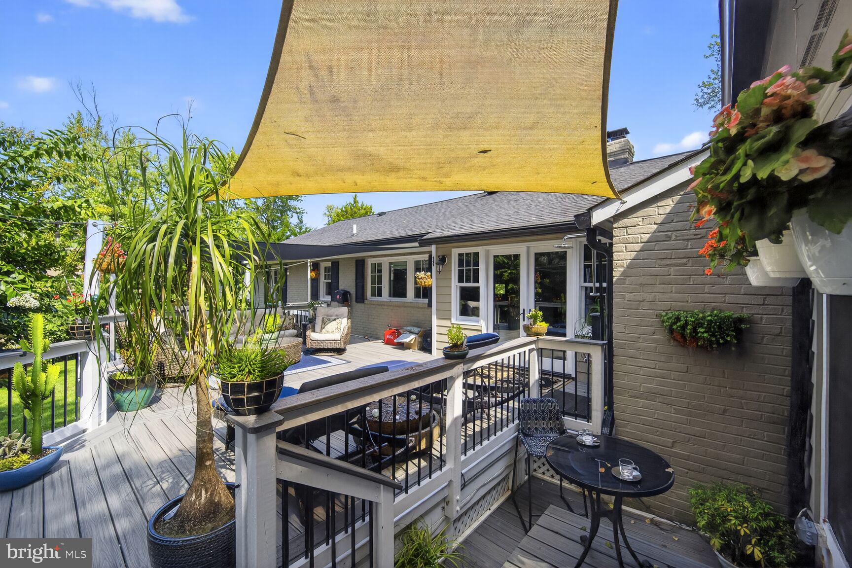 OAKTON - Residential