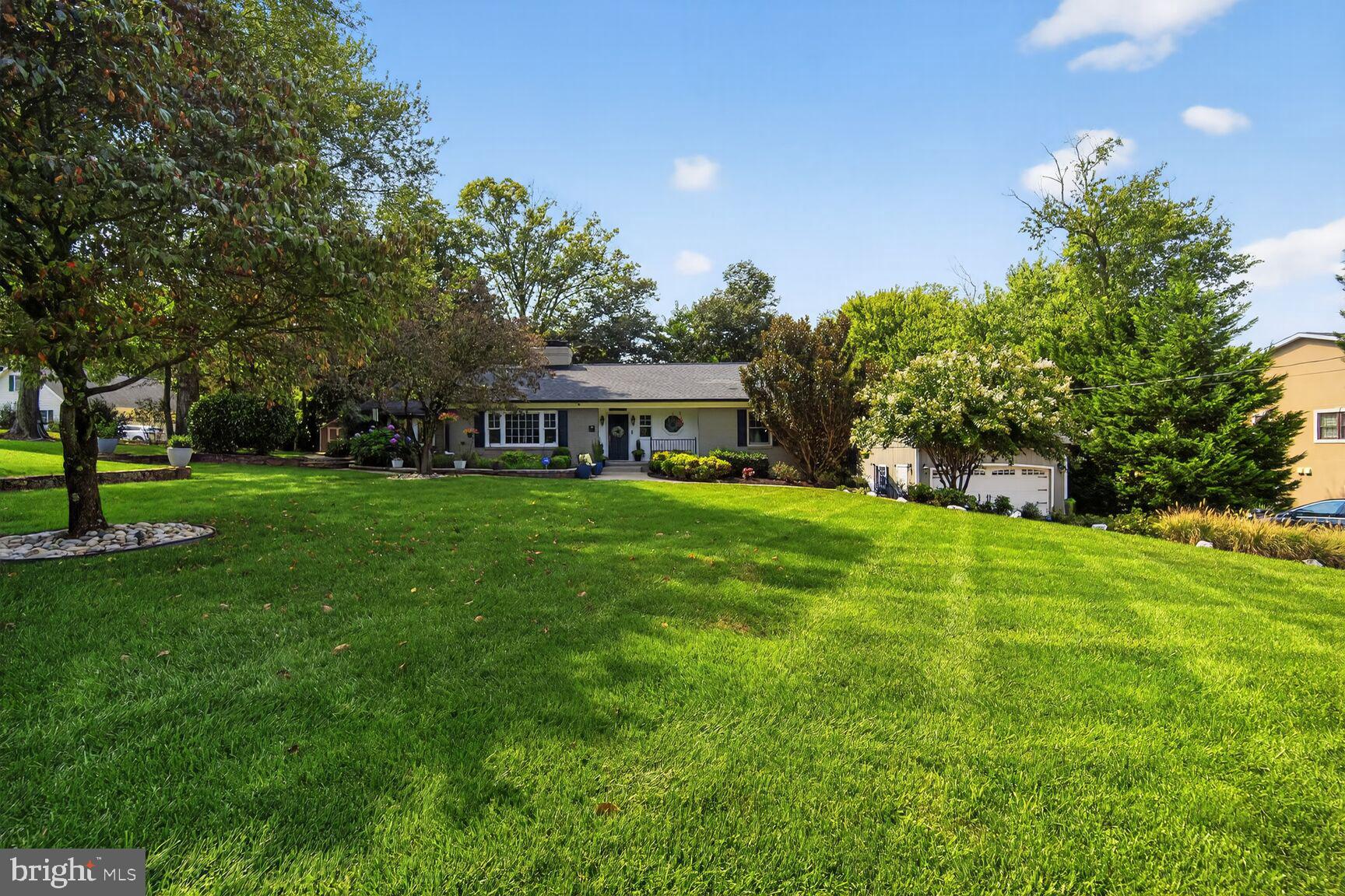 OAKTON - Residential