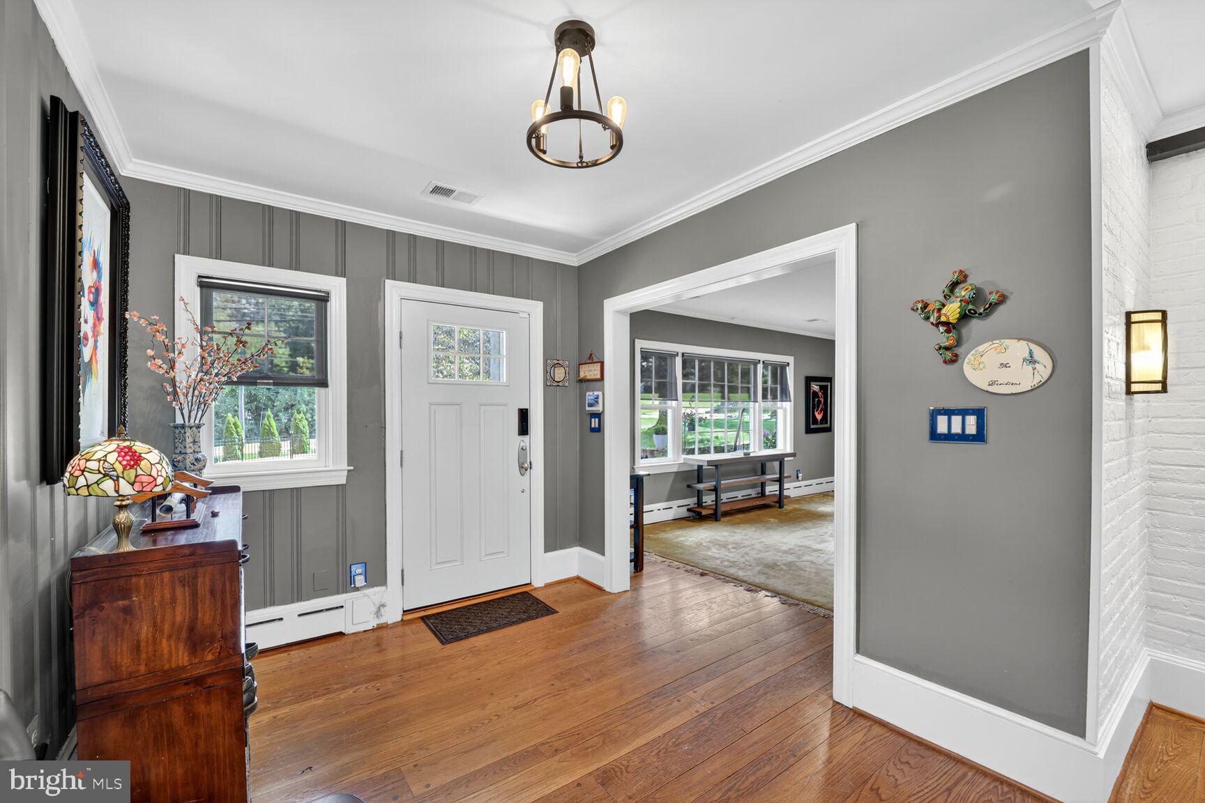 OAKTON - Residential