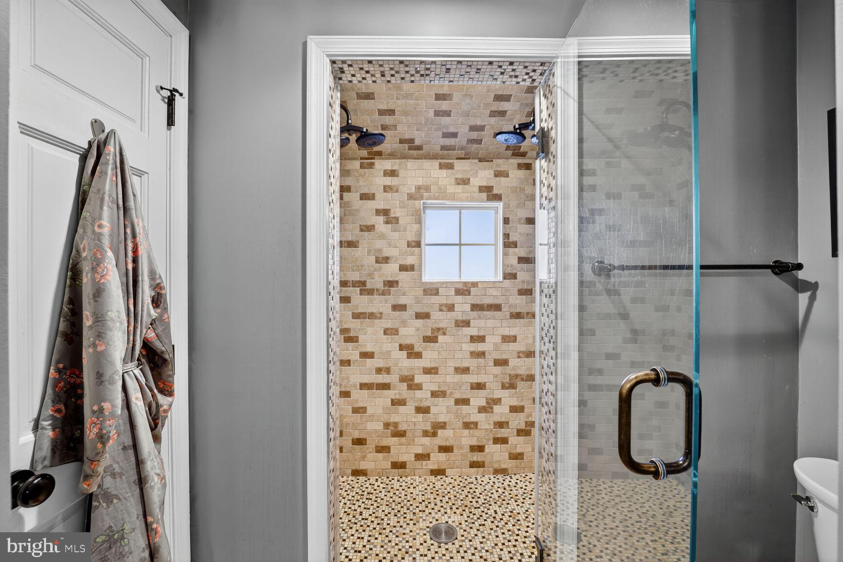 OAKTON - Residential