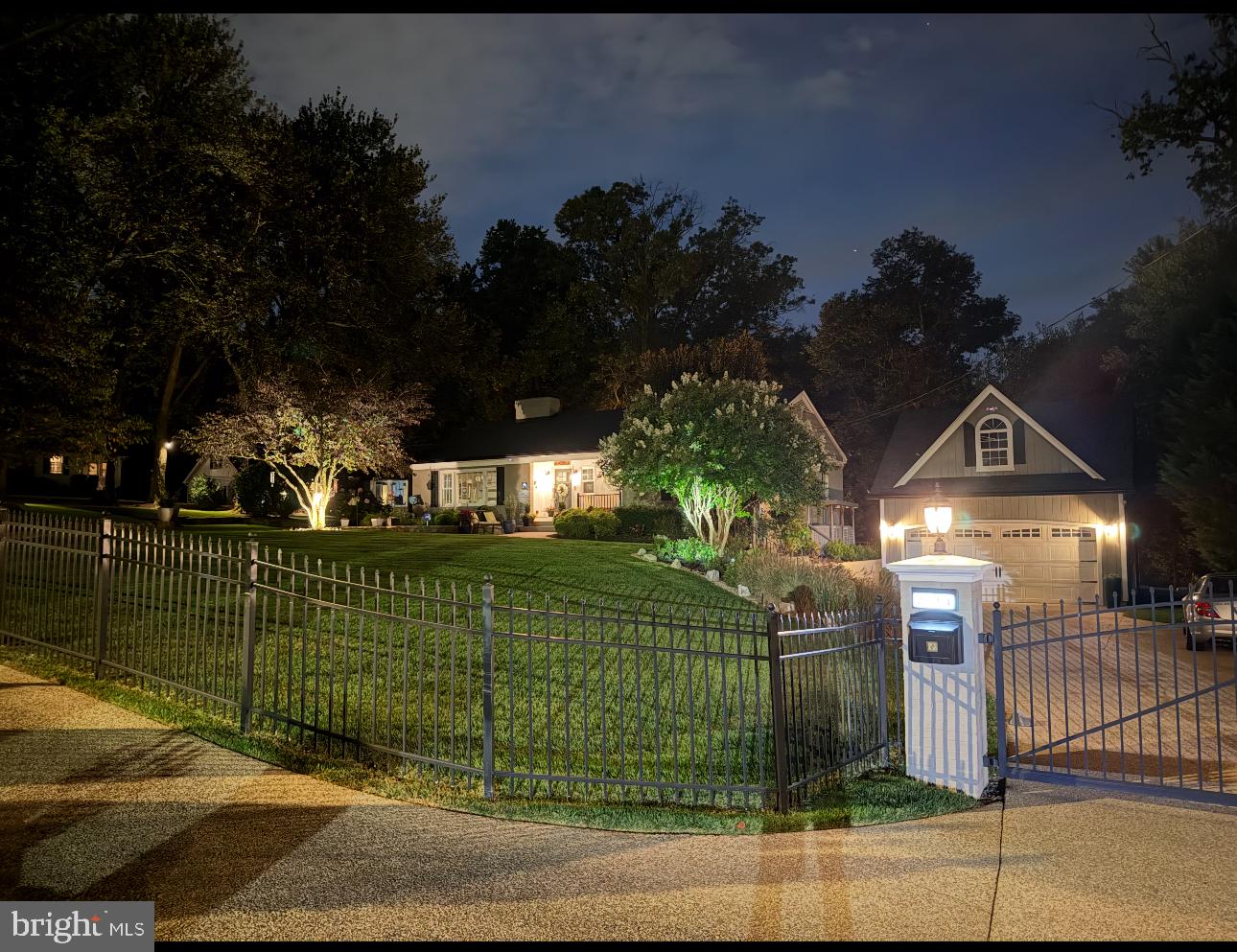 OAKTON - Residential