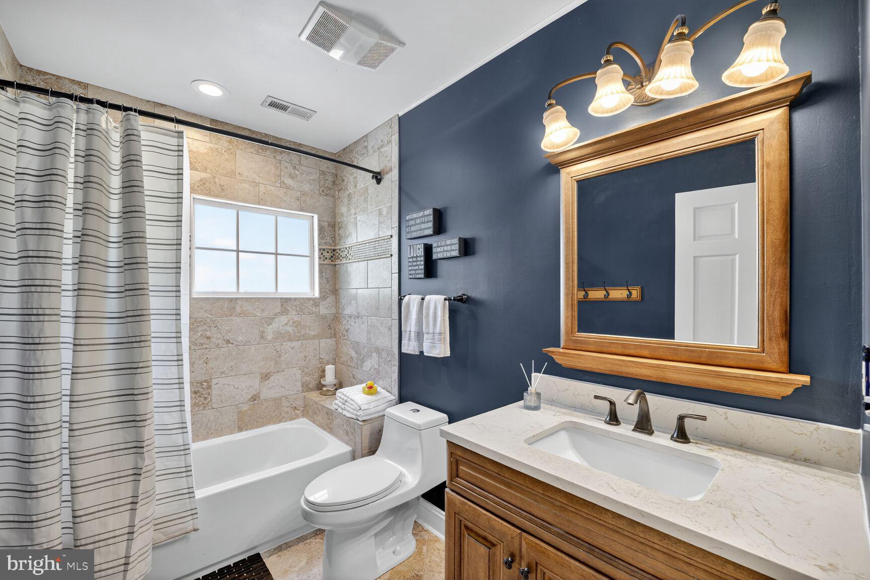 OAKTON - Residential