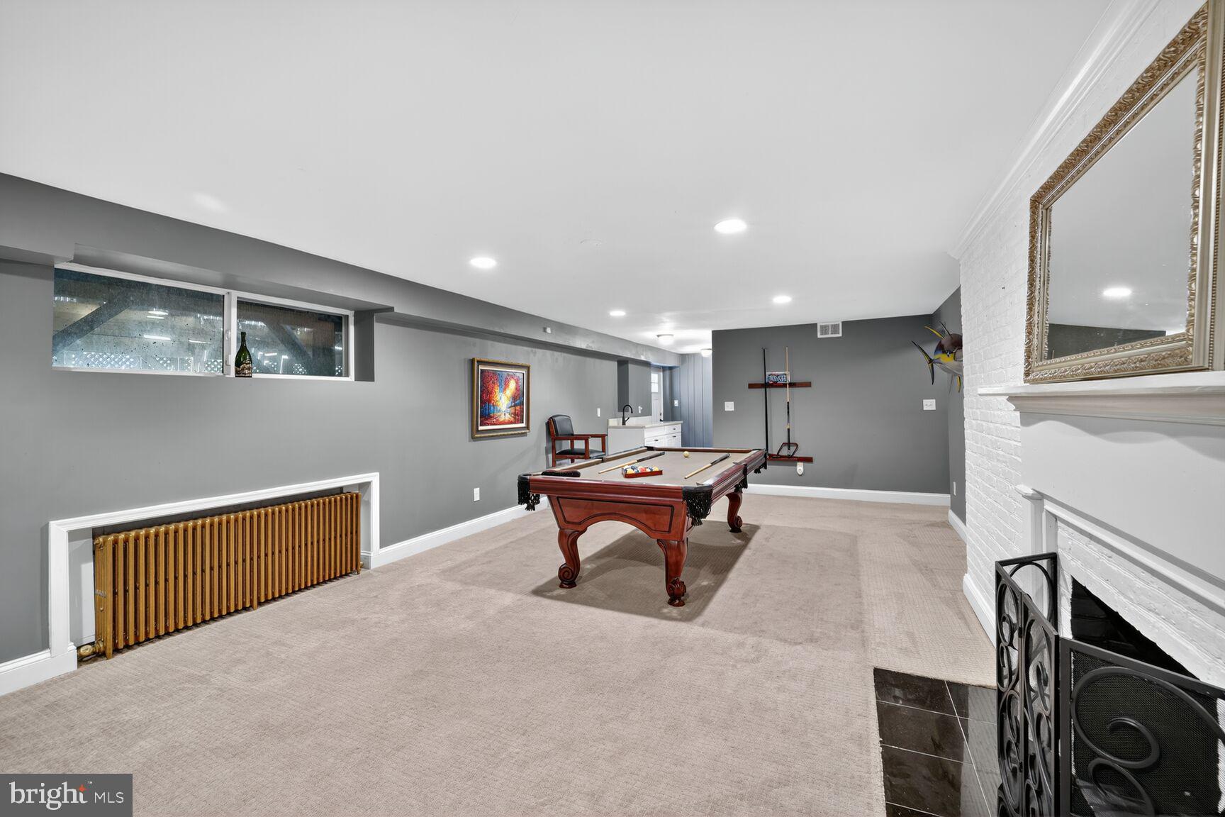 OAKTON - Residential