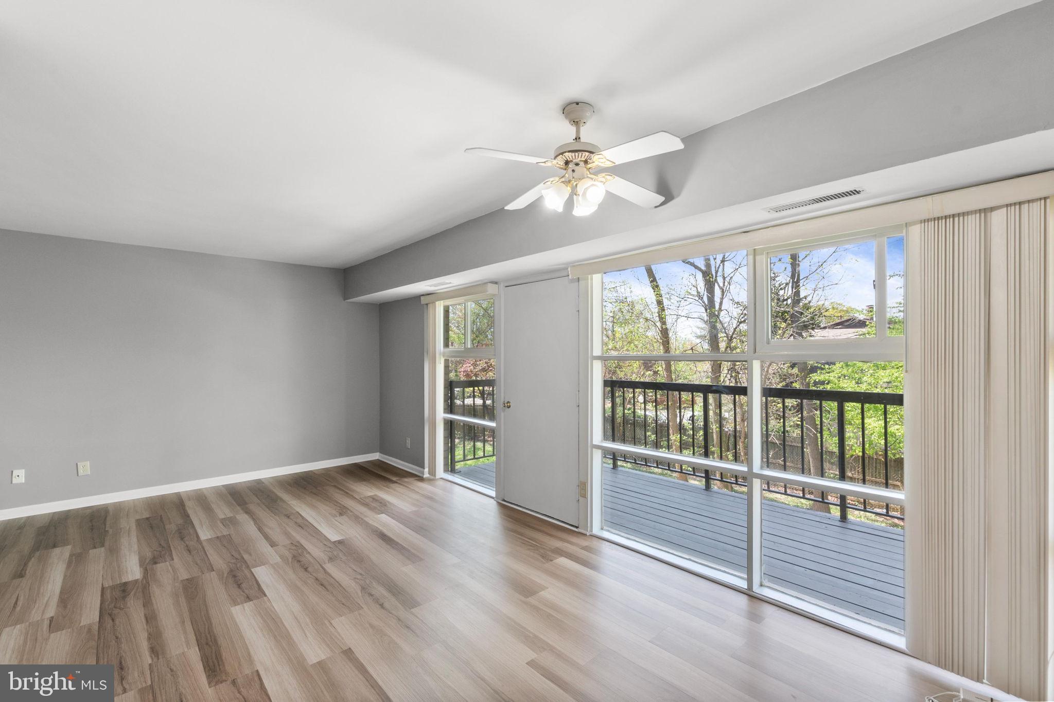 FAIRFAX HERITAGE - Residential