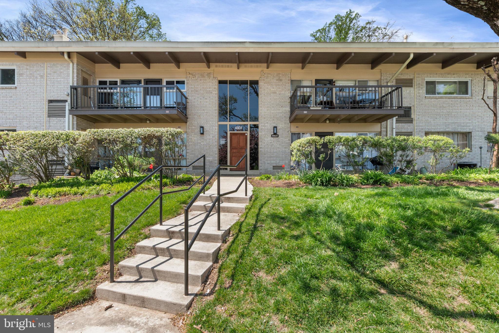 FAIRFAX HERITAGE - Residential