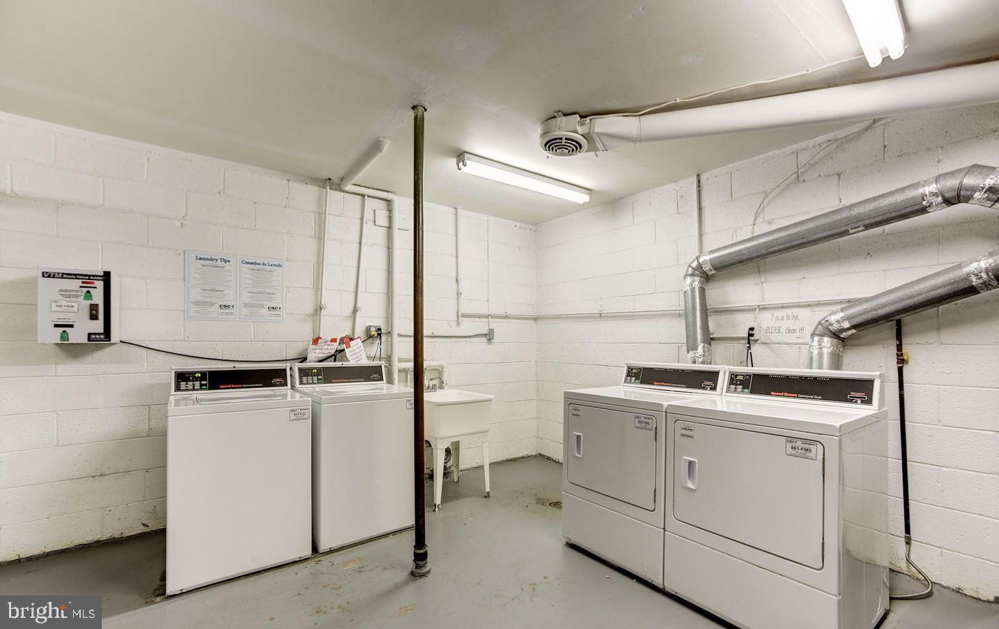 FAIRFAX HERITAGE - Residential