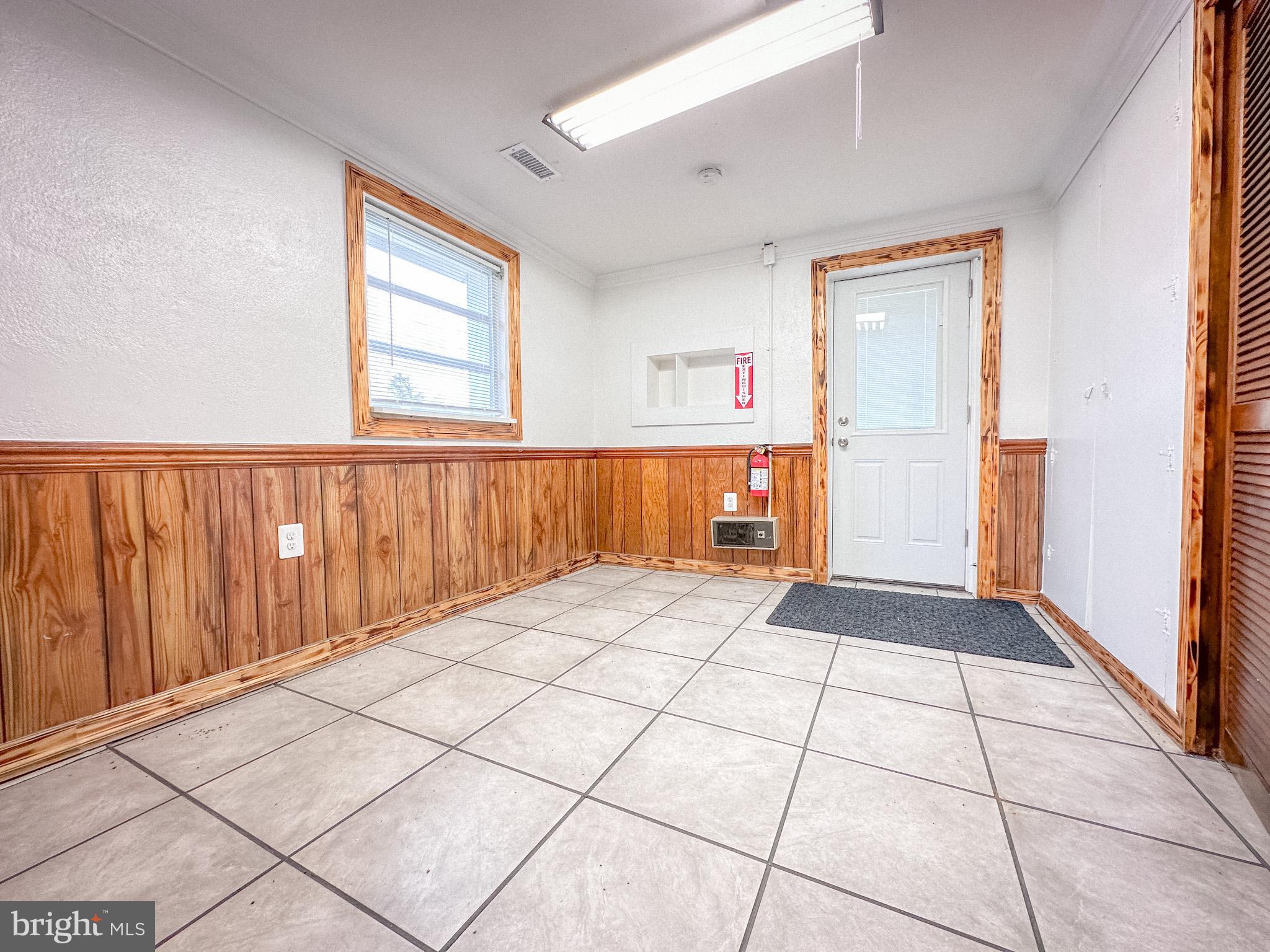 NONE AVAILABLE - Commercial Lease