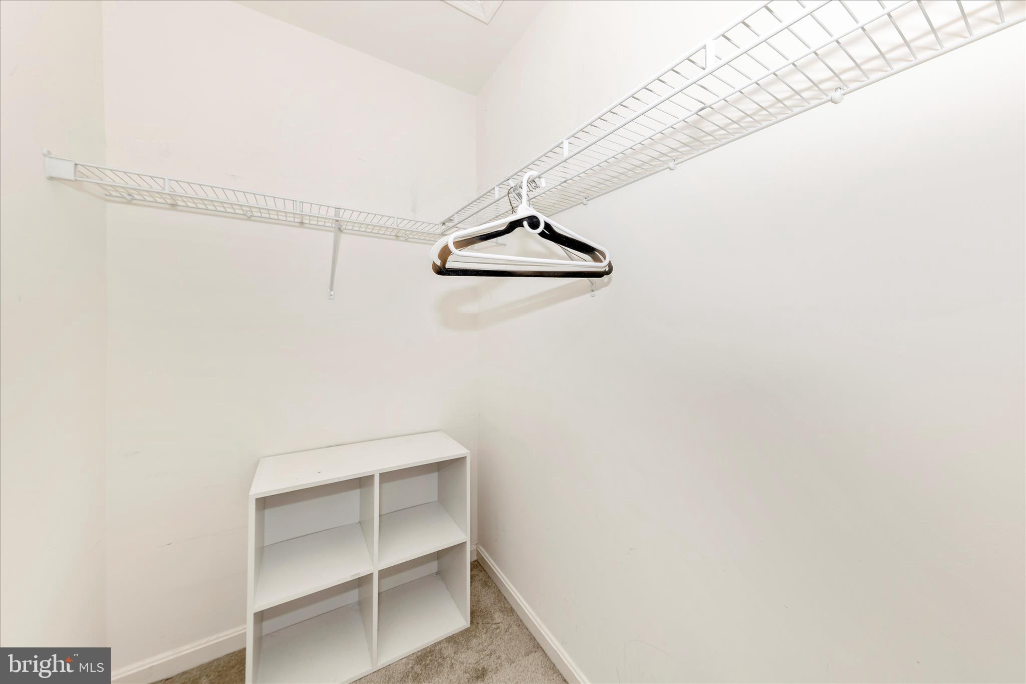 TWIN ARCH CROSSING - Residential Lease