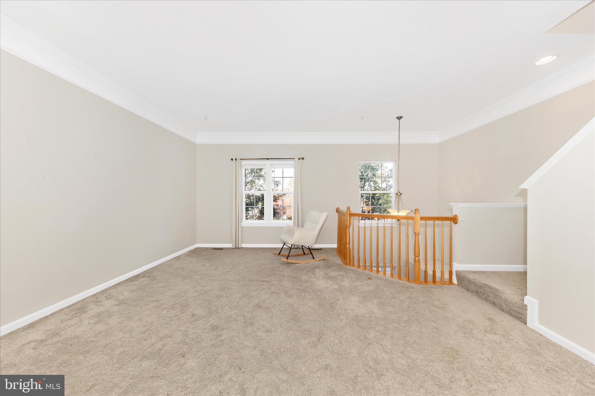 TWIN ARCH CROSSING - Residential Lease