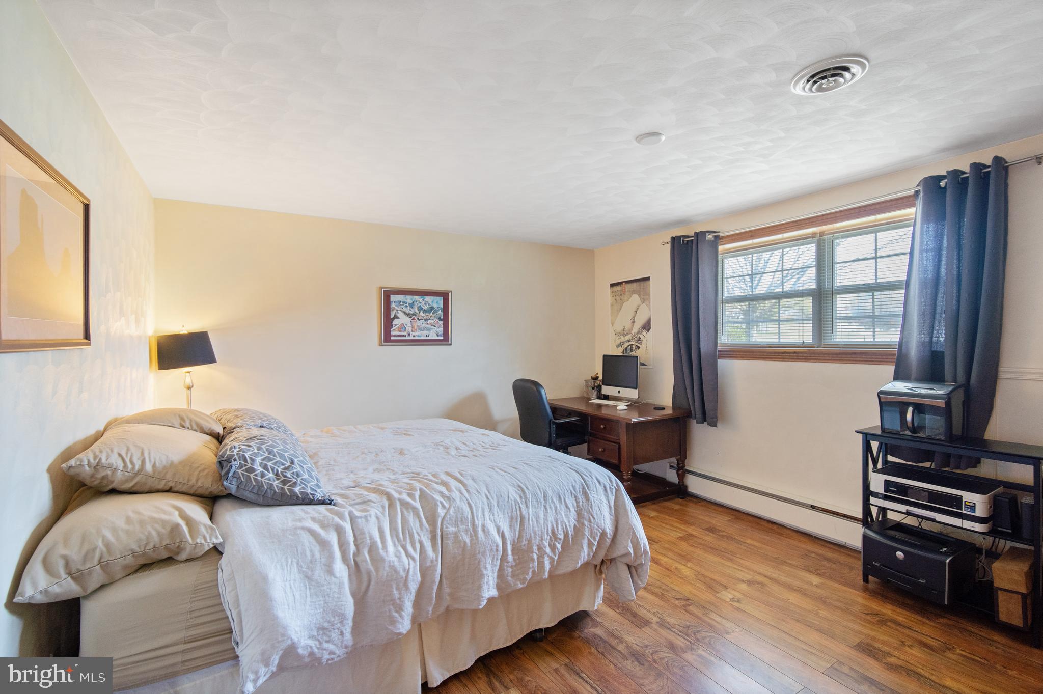 WHISPERING MEADOWS - Residential