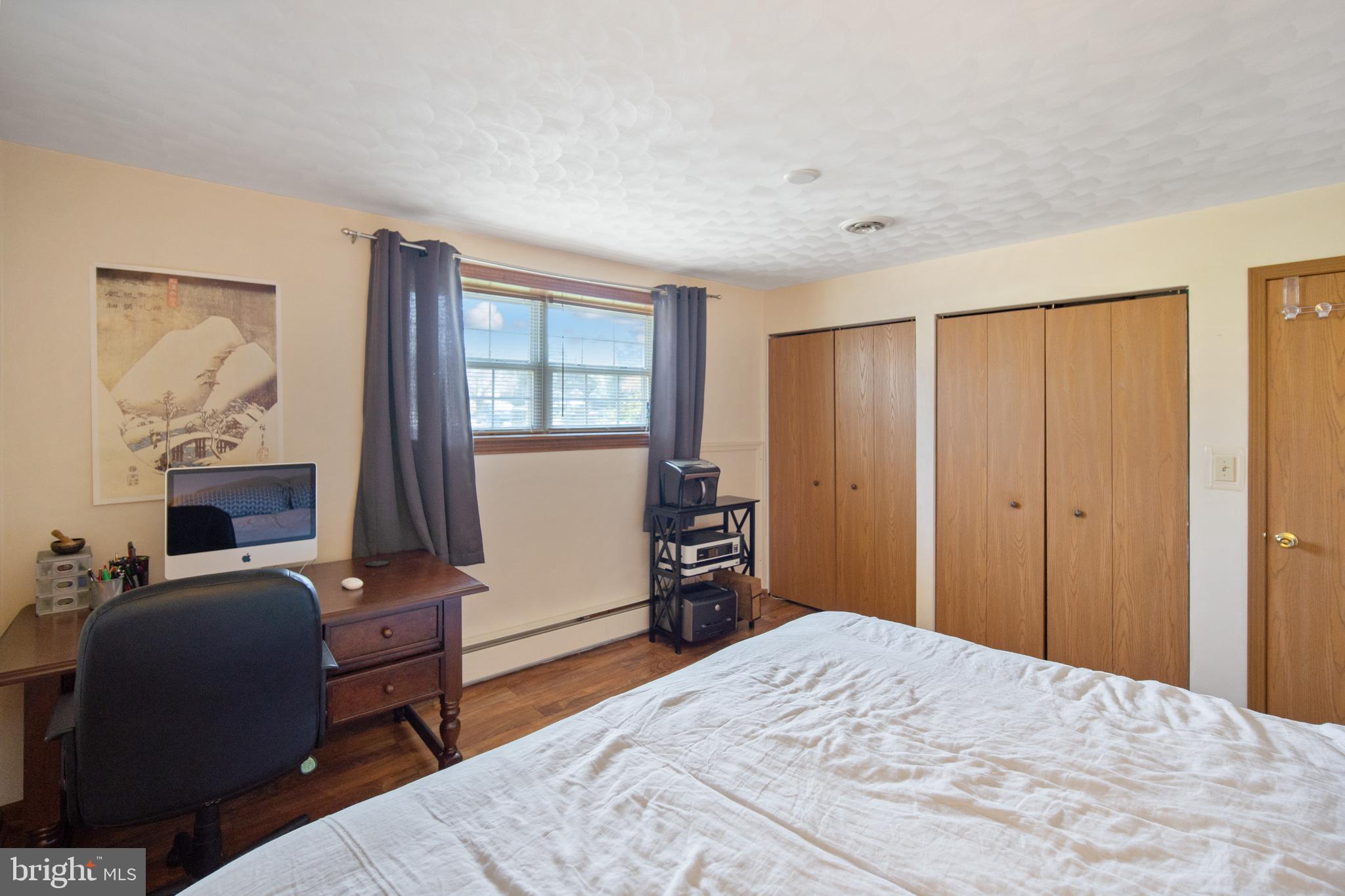 WHISPERING MEADOWS - Residential