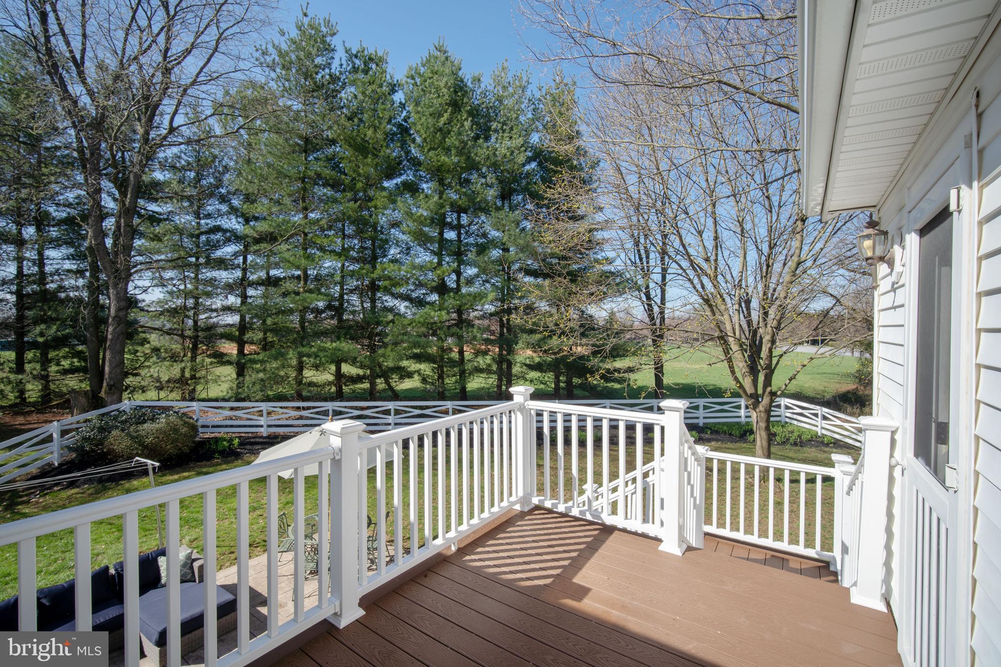 WHISPERING MEADOWS - Residential