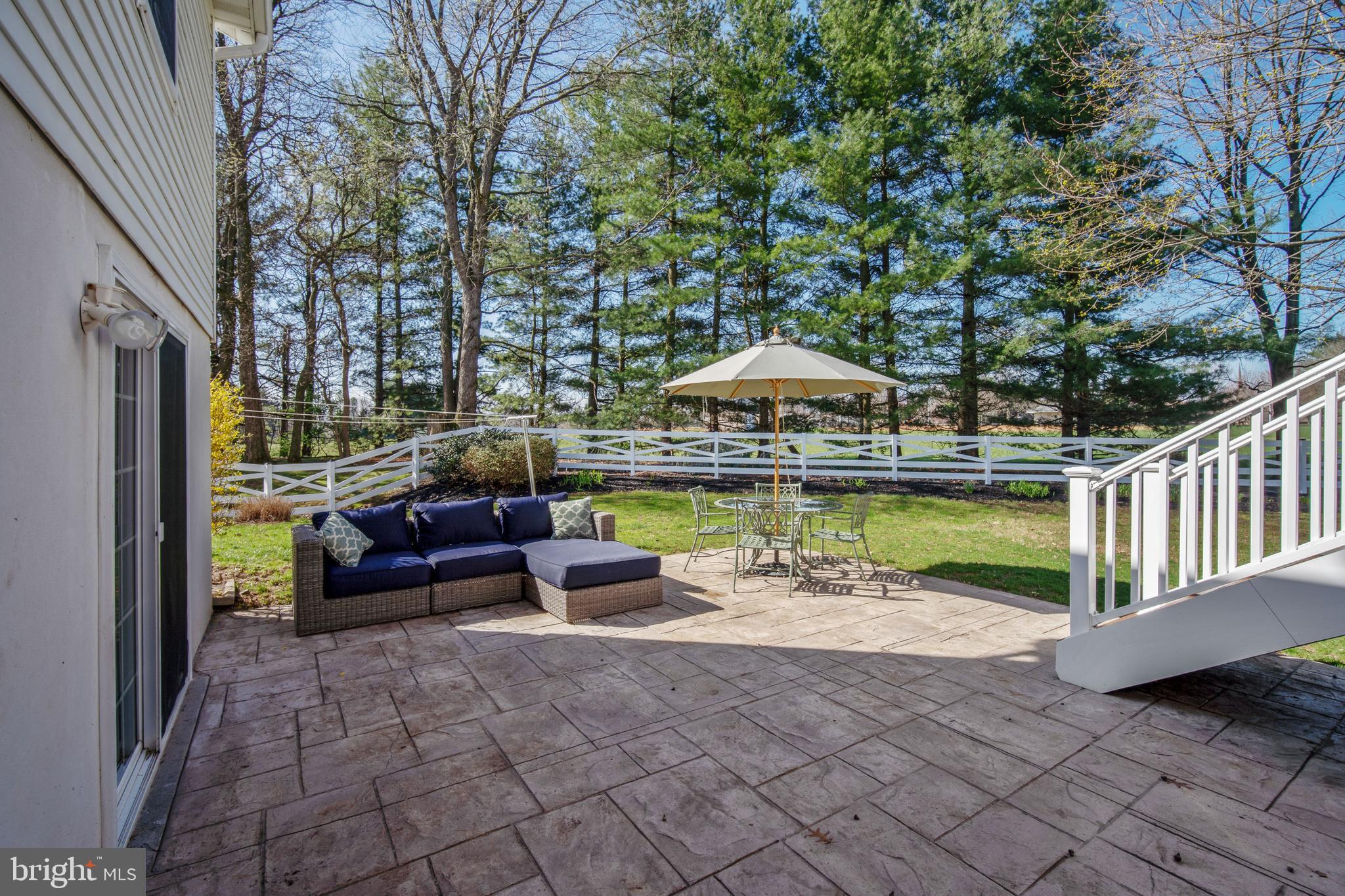 WHISPERING MEADOWS - Residential