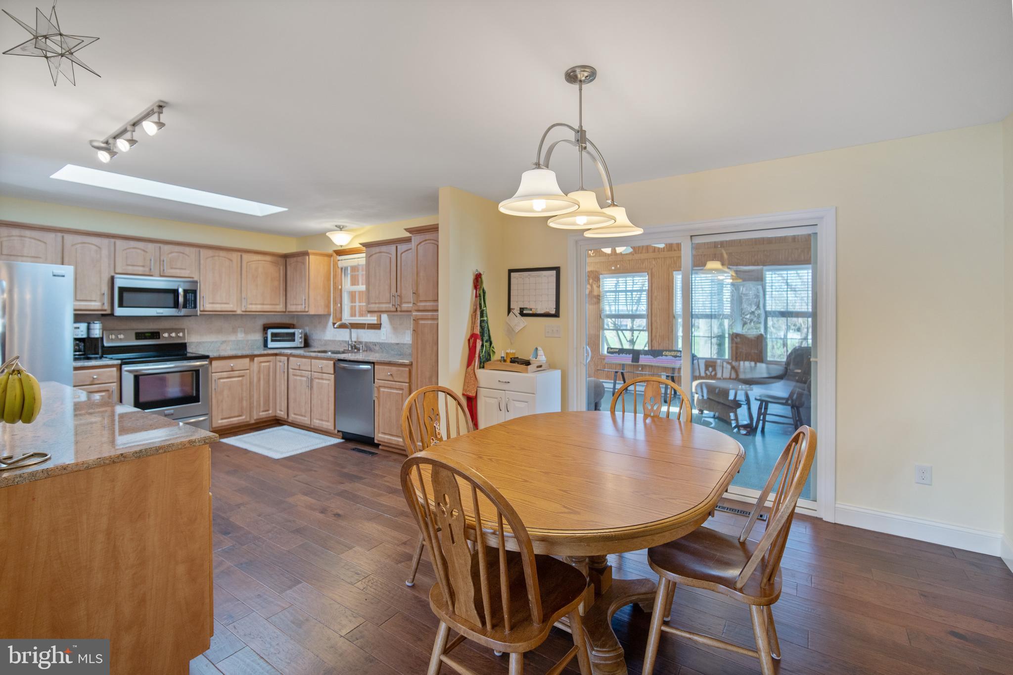 WHISPERING MEADOWS - Residential