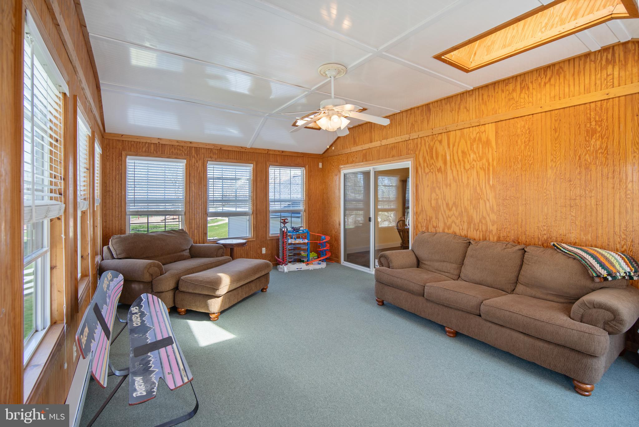 WHISPERING MEADOWS - Residential