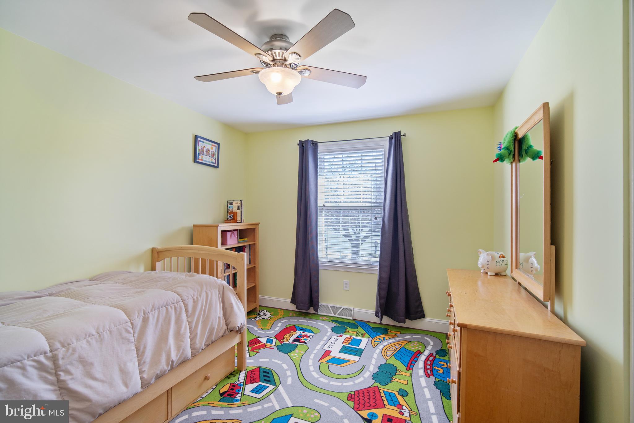 WHISPERING MEADOWS - Residential