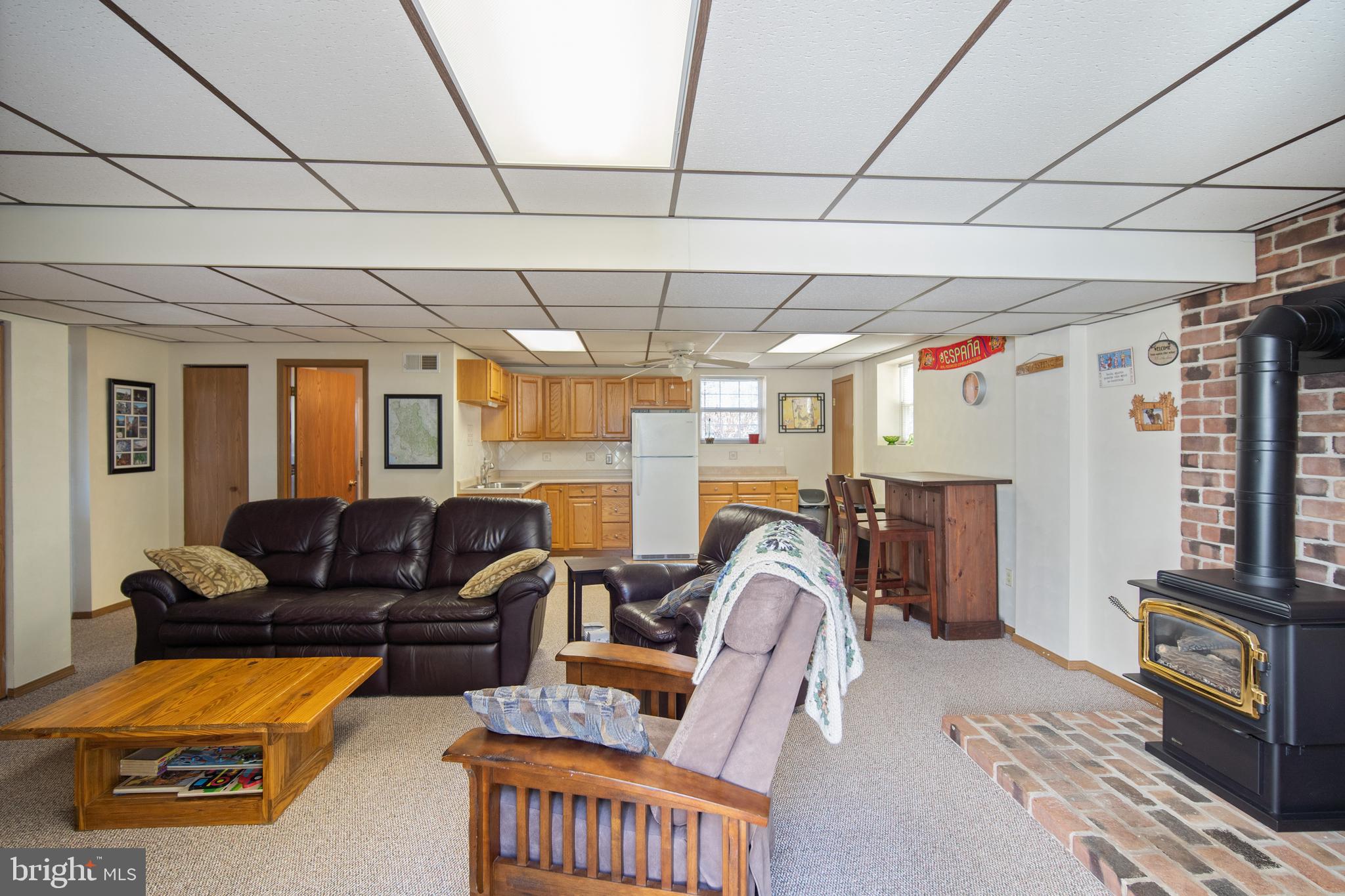 WHISPERING MEADOWS - Residential