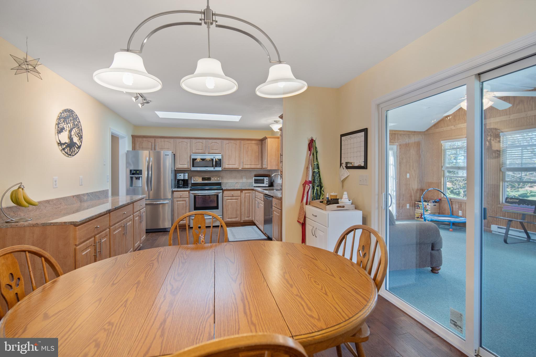 WHISPERING MEADOWS - Residential