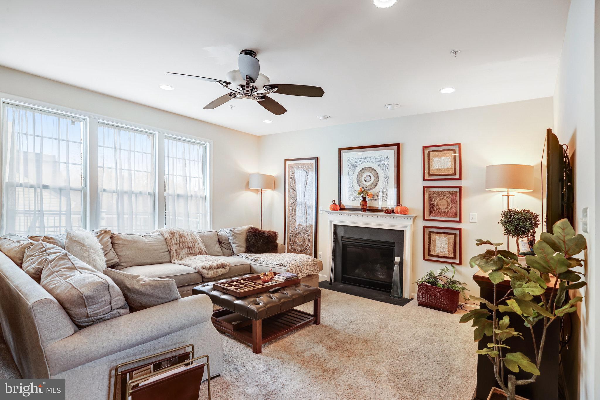 WOODMORE TOWNE CENTRE - Residential