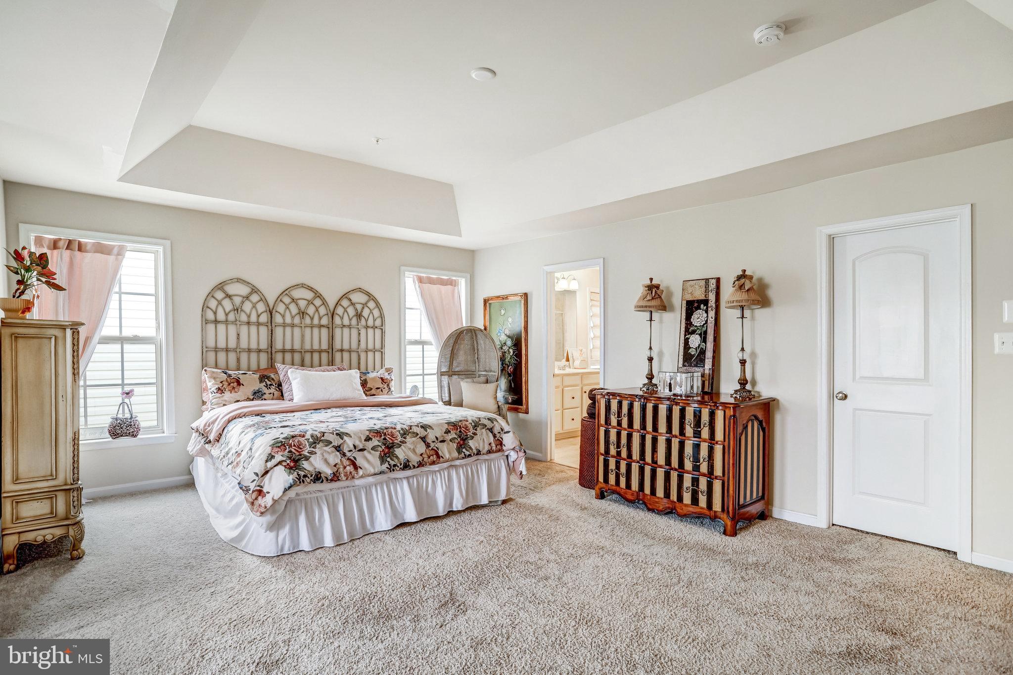 WOODMORE TOWNE CENTRE - Residential