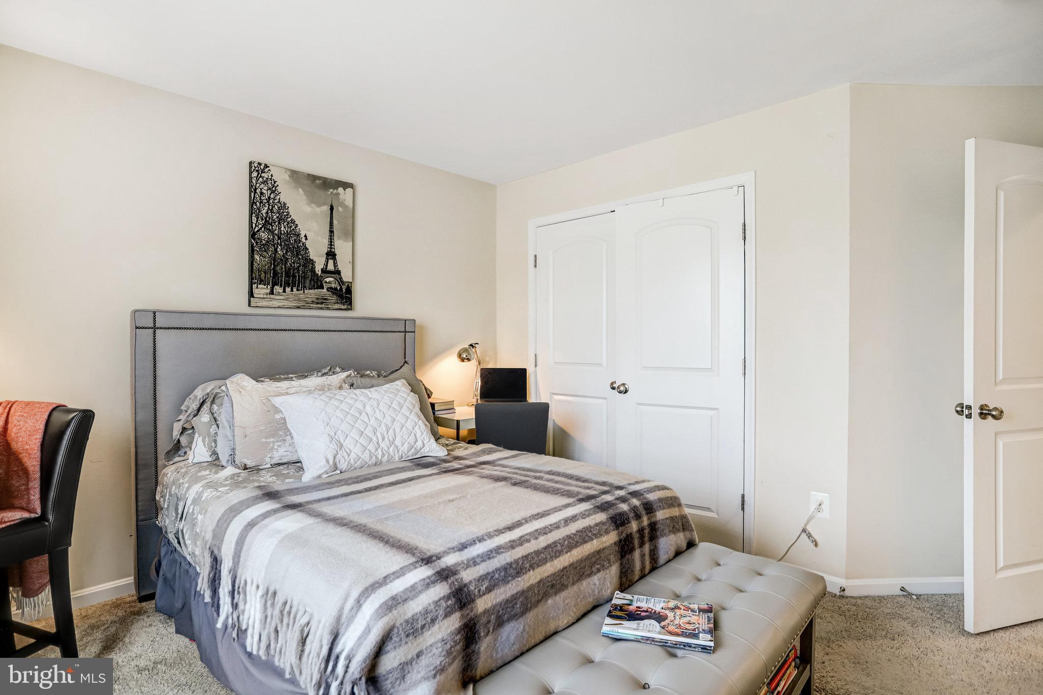 WOODMORE TOWNE CENTRE - Residential