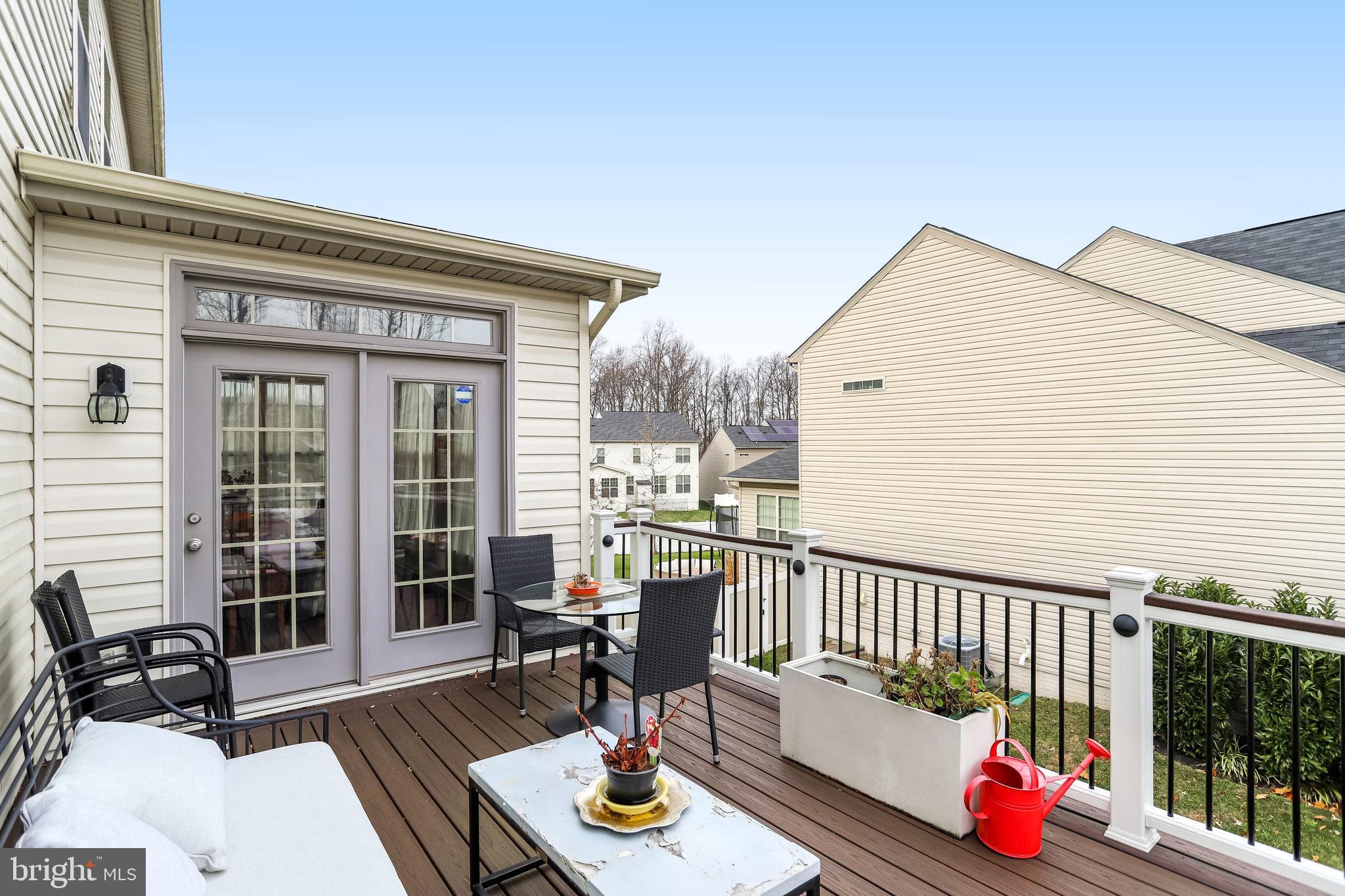 WOODMORE TOWNE CENTRE - Residential