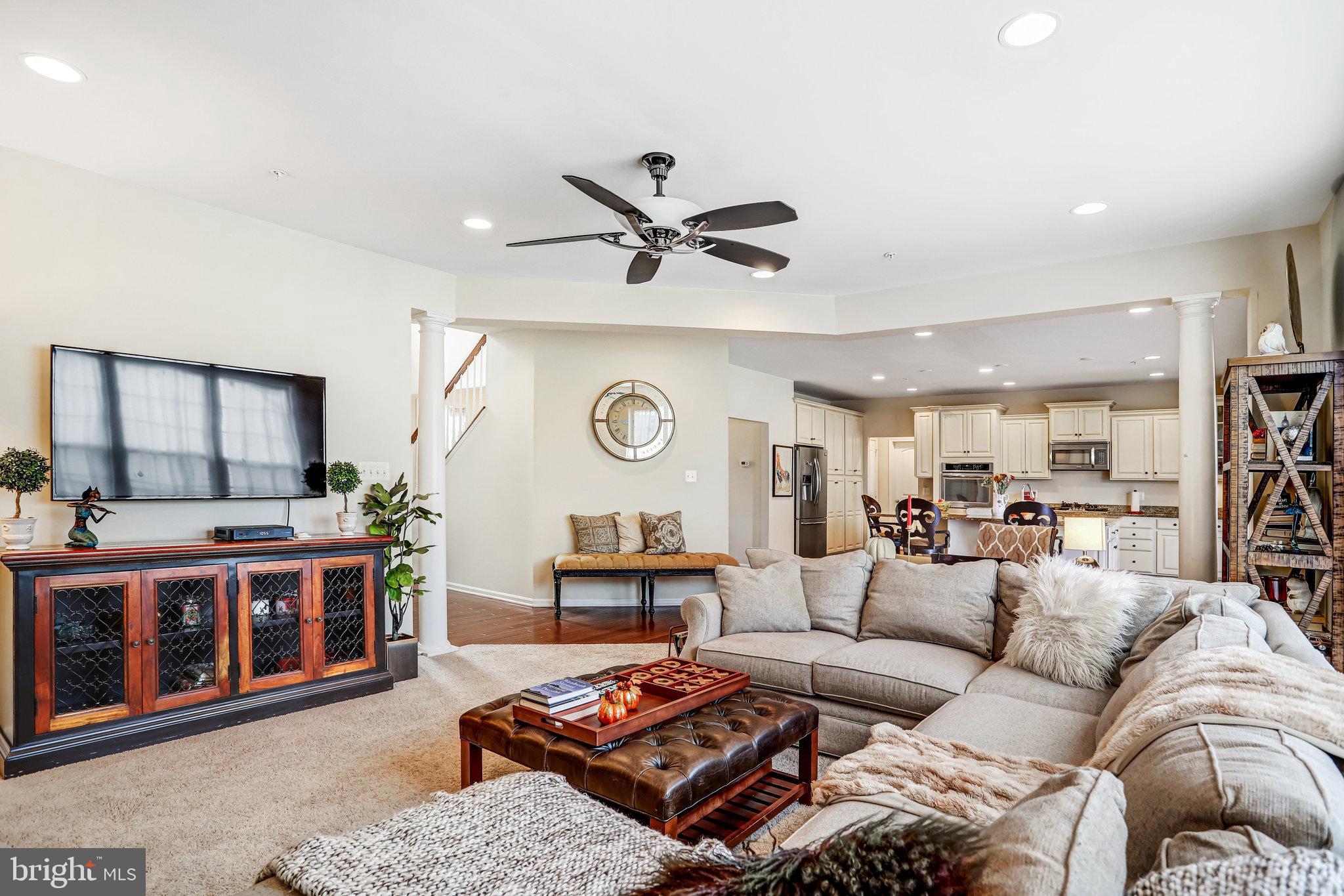 WOODMORE TOWNE CENTRE - Residential