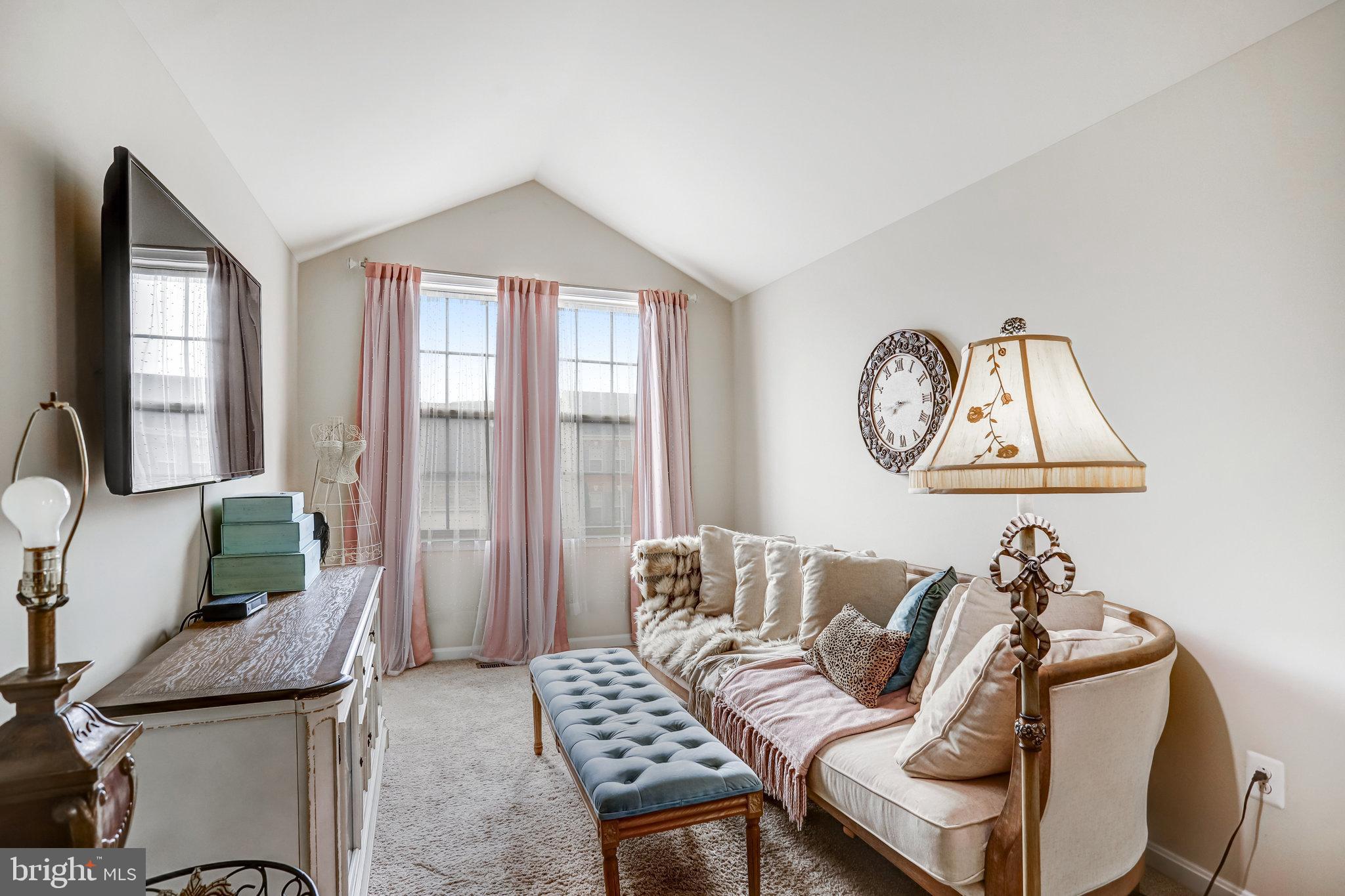 WOODMORE TOWNE CENTRE - Residential