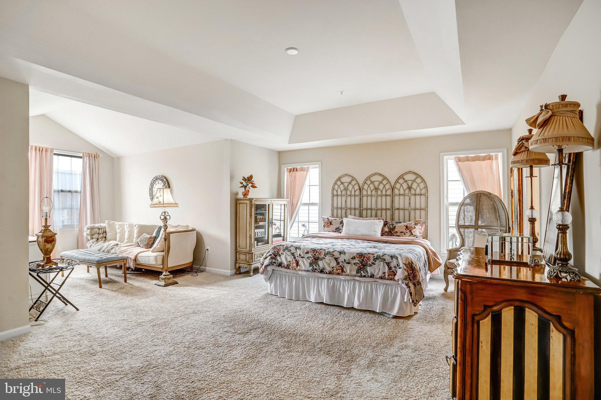 WOODMORE TOWNE CENTRE - Residential