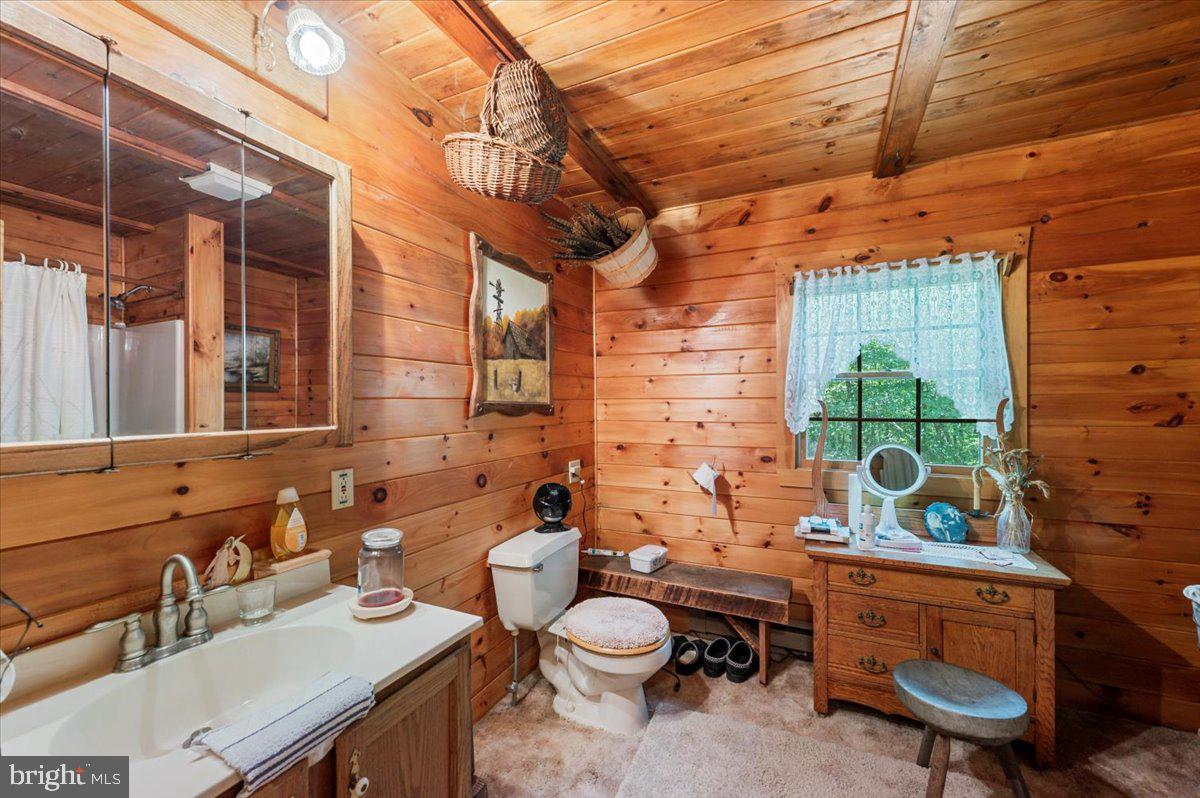 HICKORY RUN FOREST - Residential