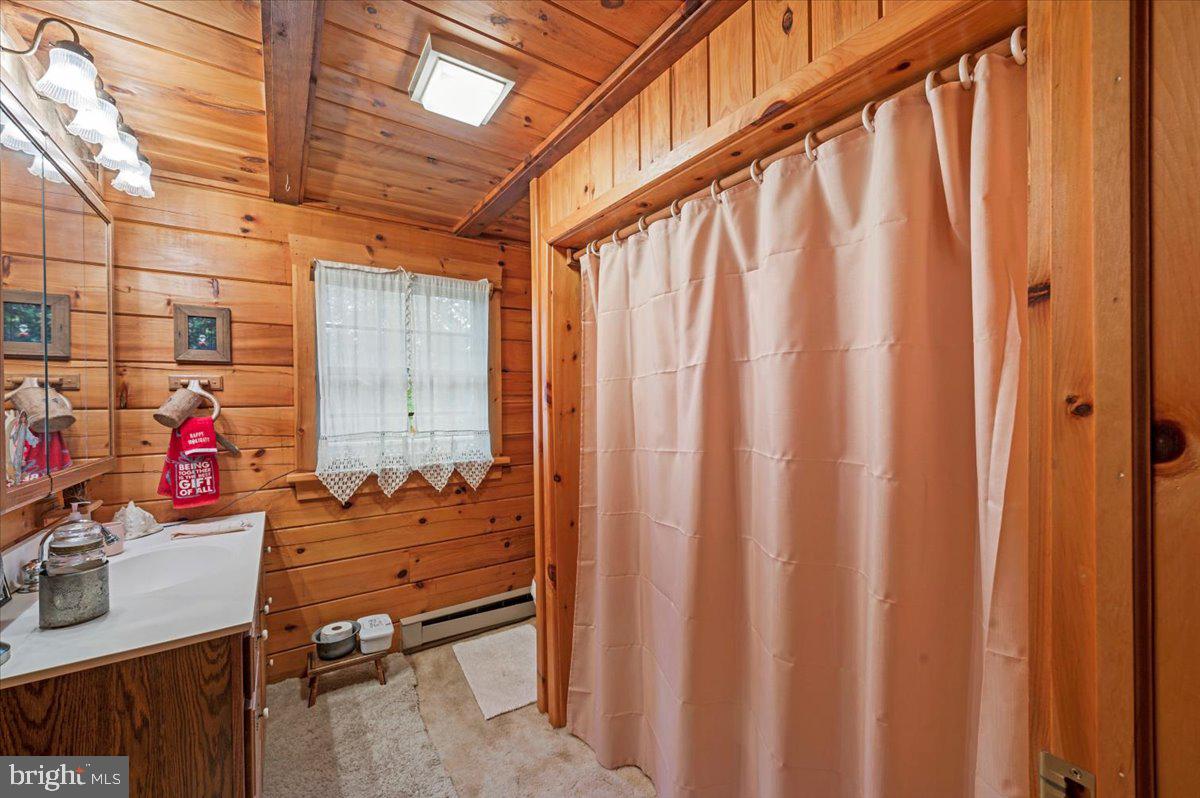 HICKORY RUN FOREST - Residential