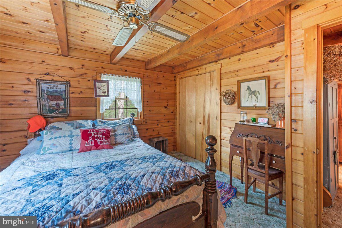 HICKORY RUN FOREST - Residential