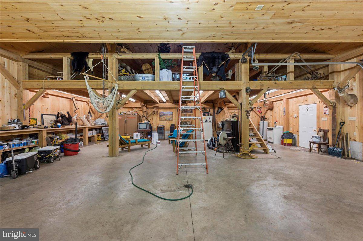 HICKORY RUN FOREST - Residential