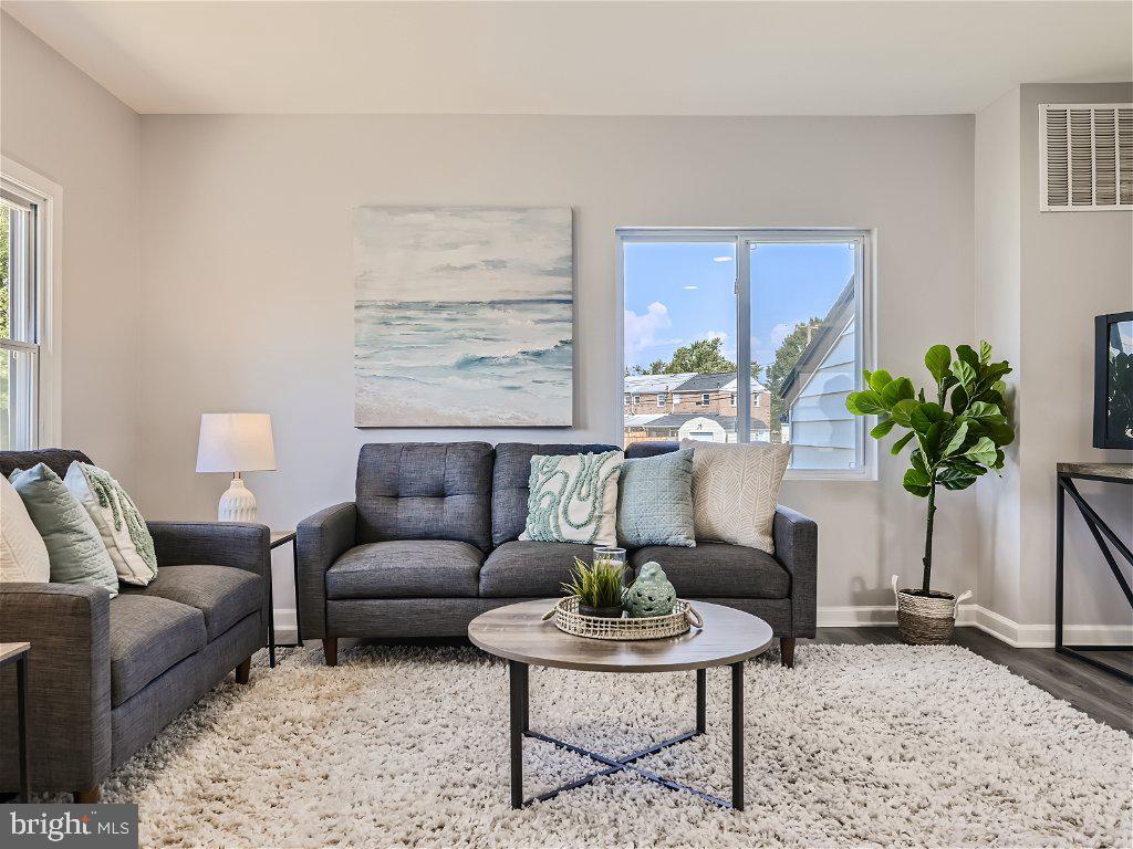 ROSEWALD BEACH - Residential