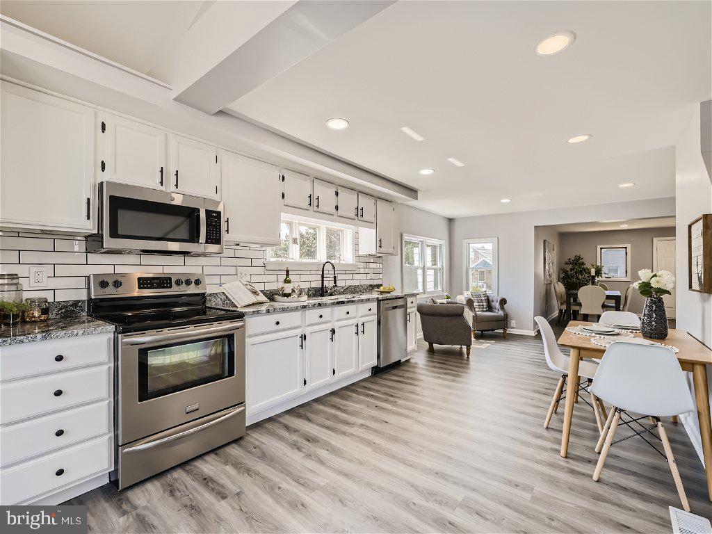 ROSEWALD BEACH - Residential