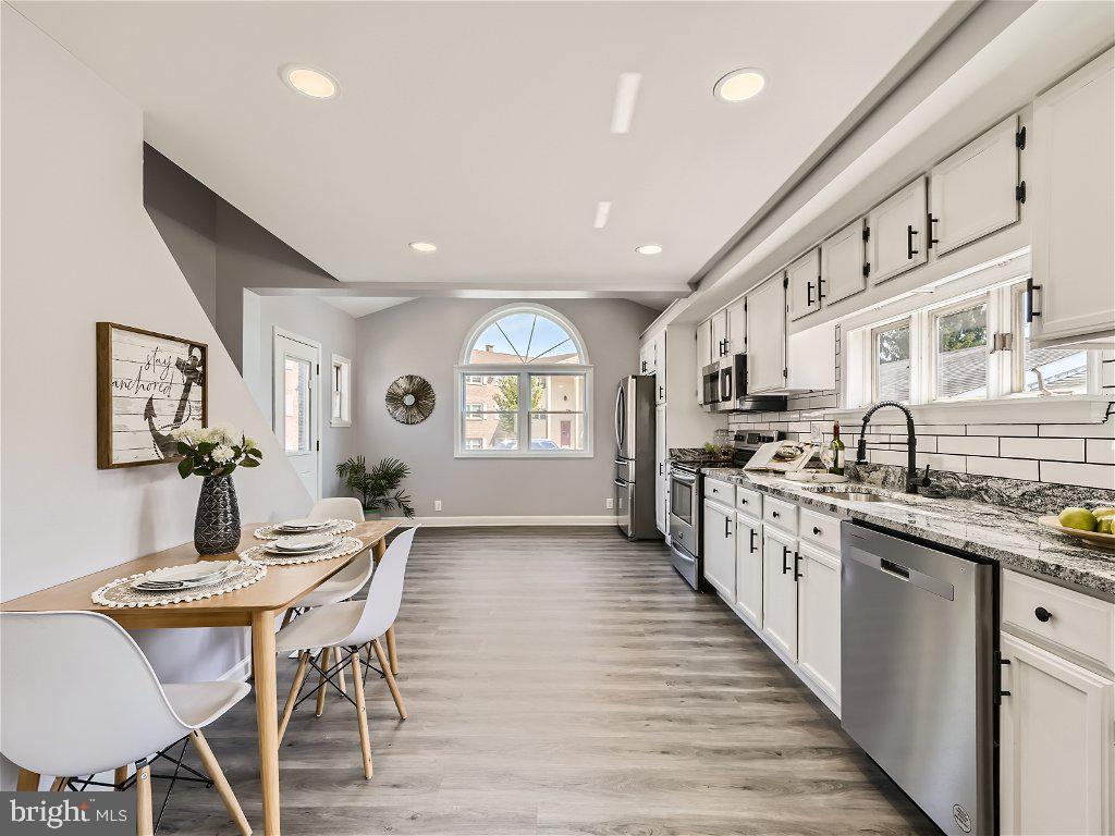 ROSEWALD BEACH - Residential