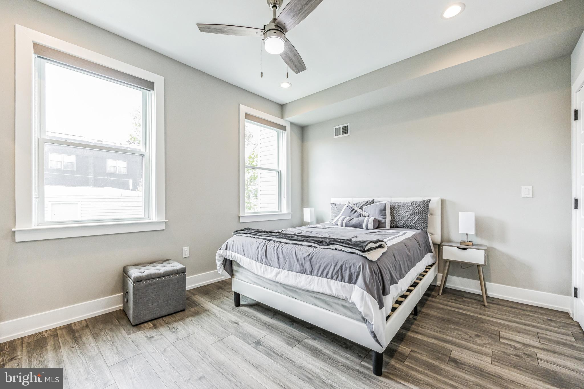 LOWER MOYAMENSING - Residential Lease
