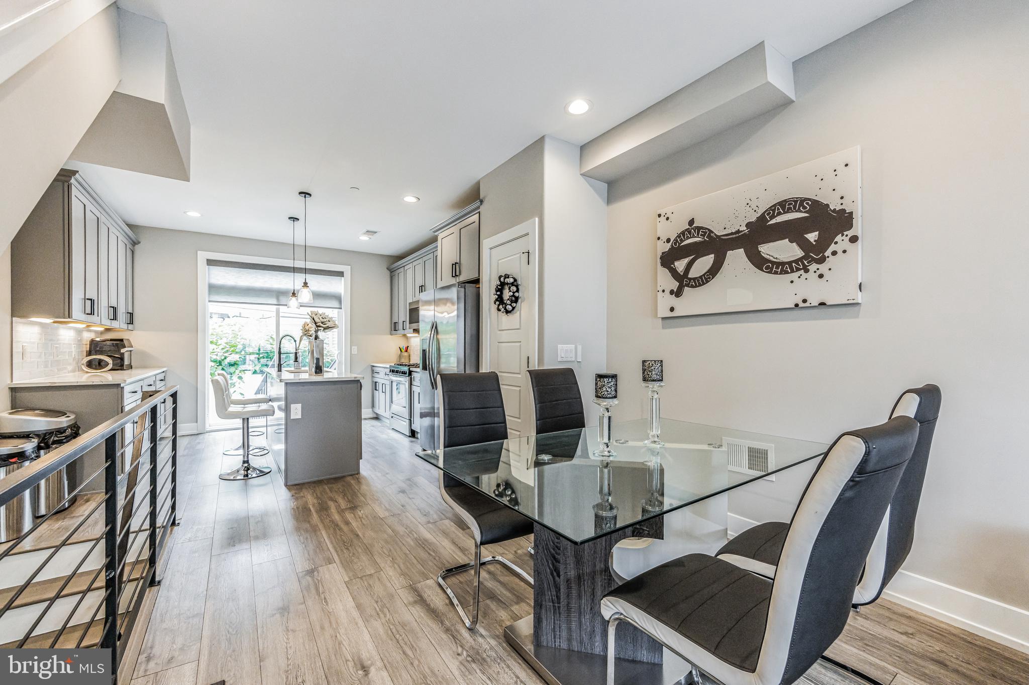 LOWER MOYAMENSING - Residential Lease