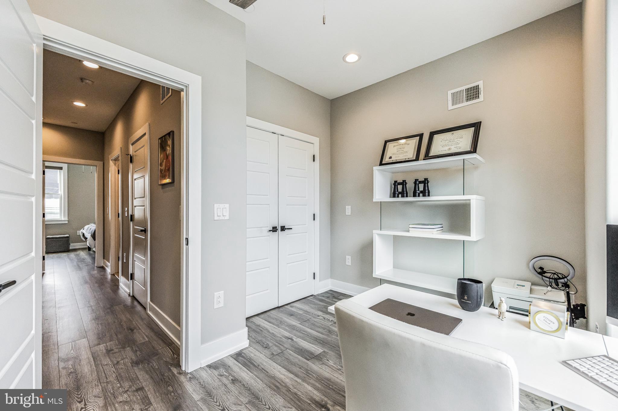 LOWER MOYAMENSING - Residential Lease