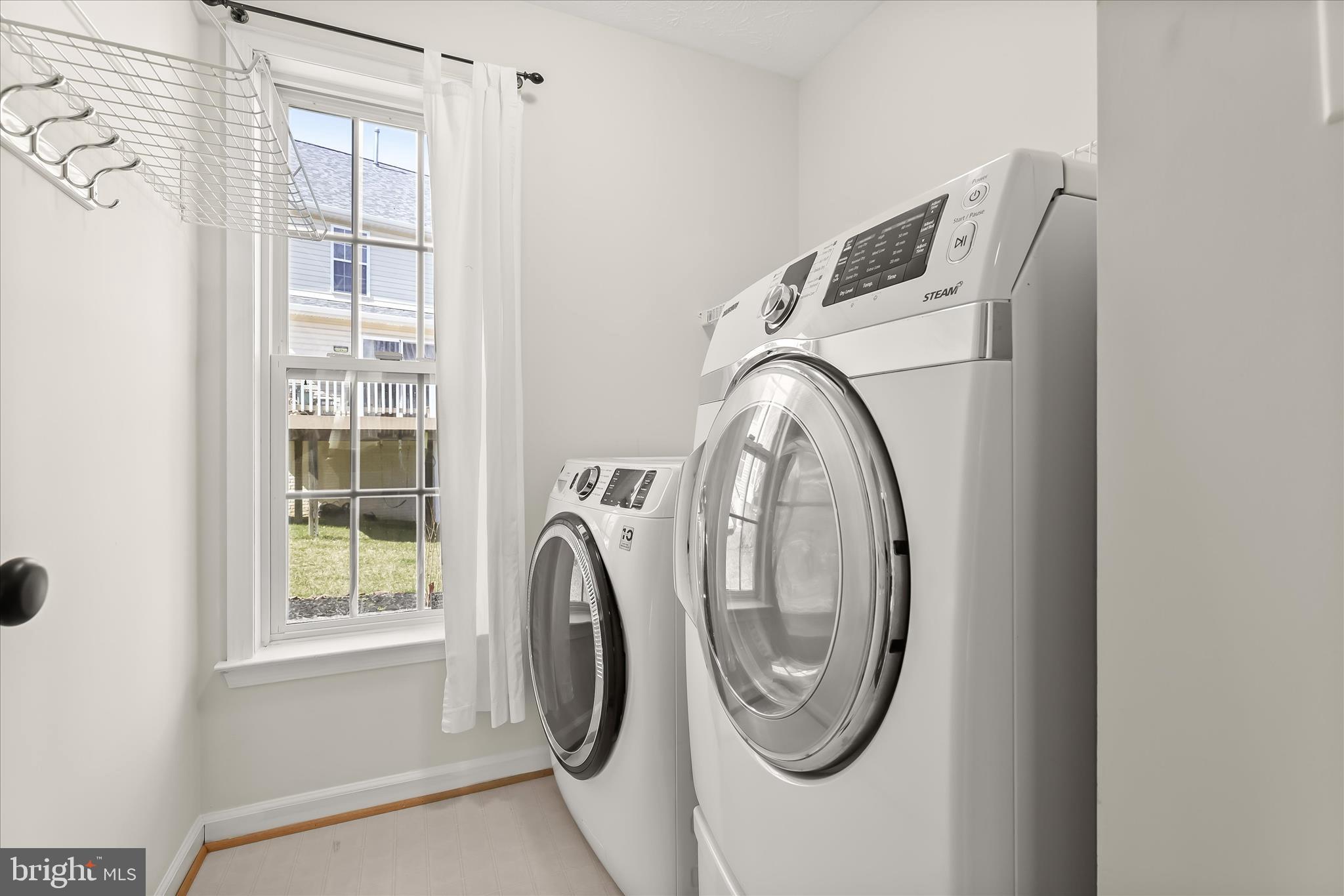 ARBOR WOODS - Residential