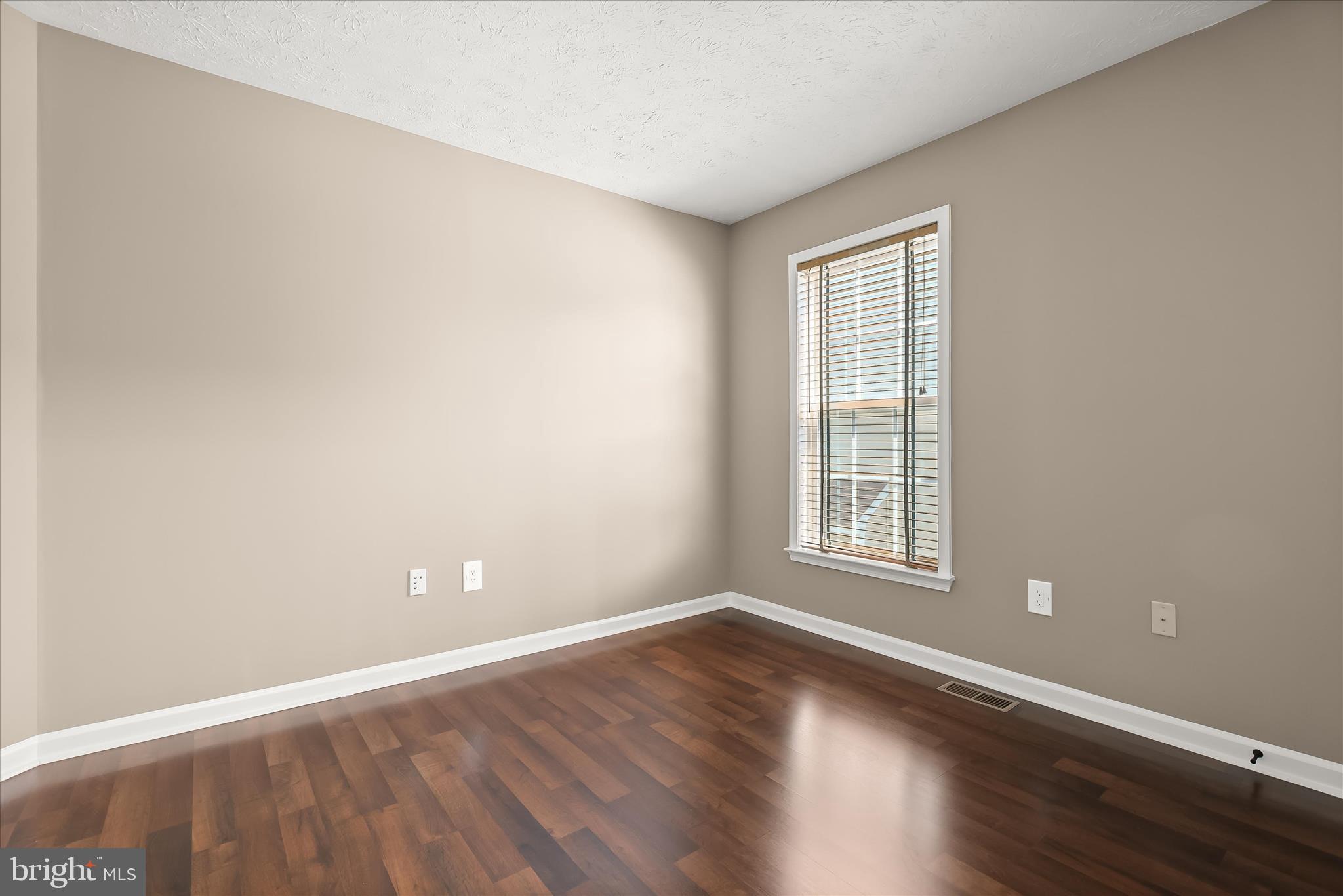 ARBOR WOODS - Residential